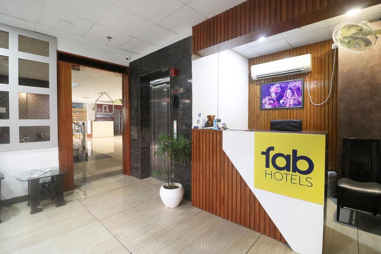Fabhotel Mid Town Grand Панчкула Екстер'єр фото