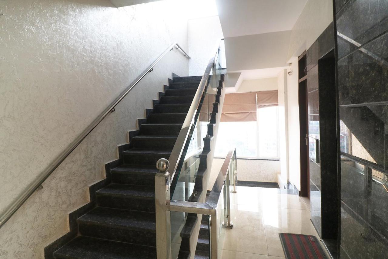 Fabhotel Mid Town Grand Панчкула Екстер'єр фото